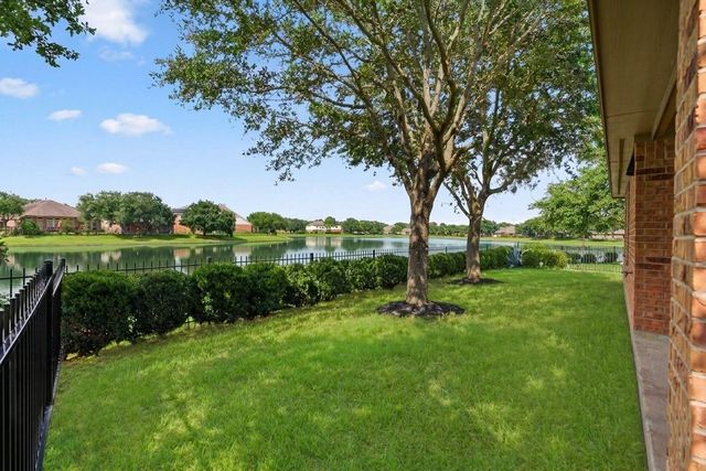 26210 Christen Canyon Lane, Richmond, TX 77406