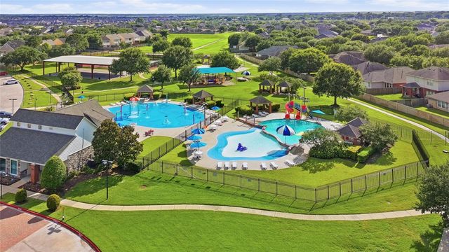 26210 Christen Canyon Lane, Richmond, TX 77406