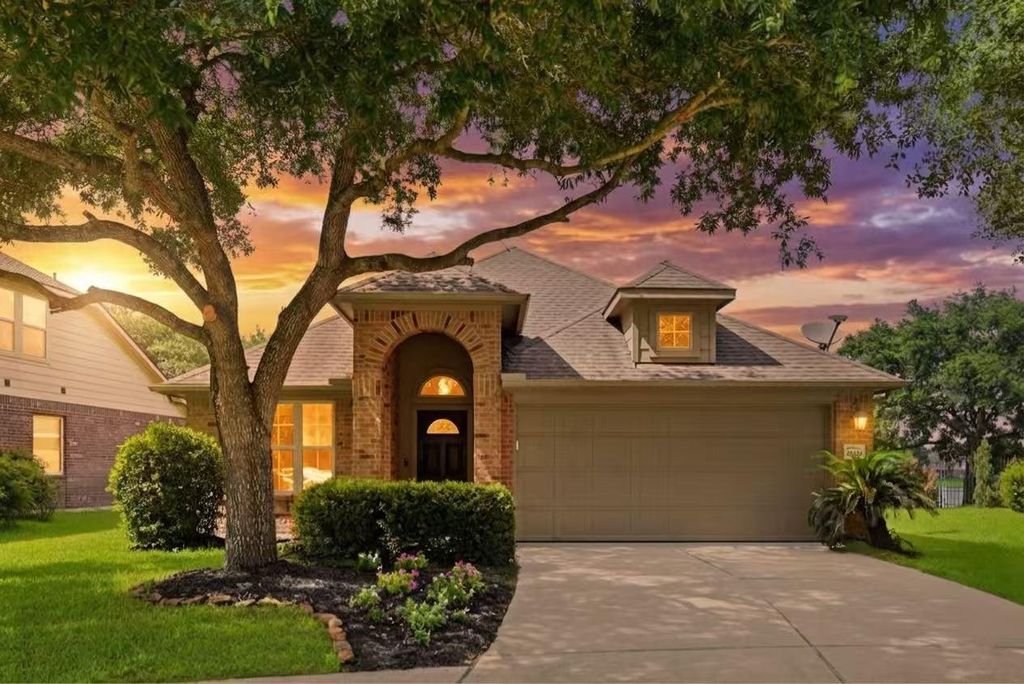 26210 Christen Canyon Lane, Richmond, TX 77406