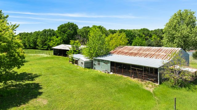 2000 COUNTY ROAD 2420, Honey Grove, TX 75446
