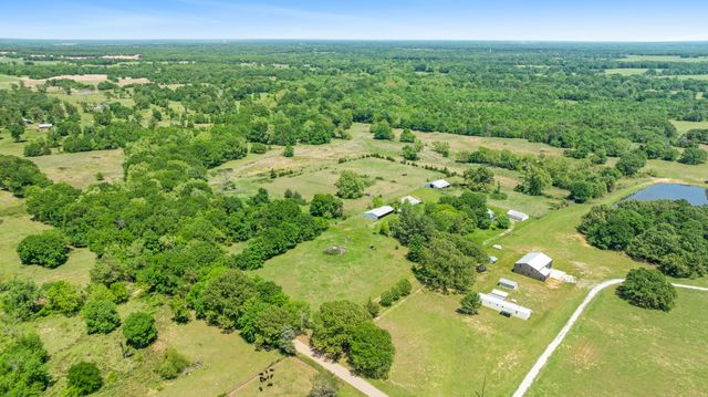 2000 COUNTY ROAD 2420, Honey Grove, TX 75446