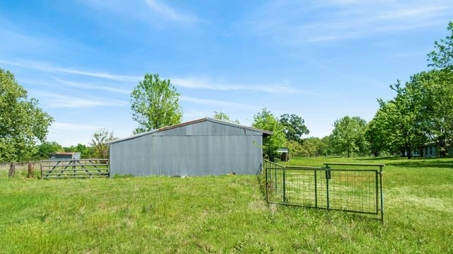 2000 COUNTY ROAD 2420, Honey Grove, TX 75446