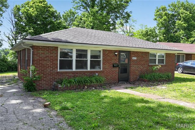 6839 Chamberlain Court, St Louis, MO 63130
