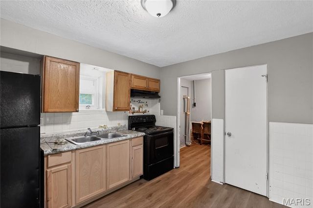 6839 Chamberlain Court, St Louis, MO 63130