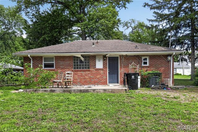 6839 Chamberlain Court, St Louis, MO 63130