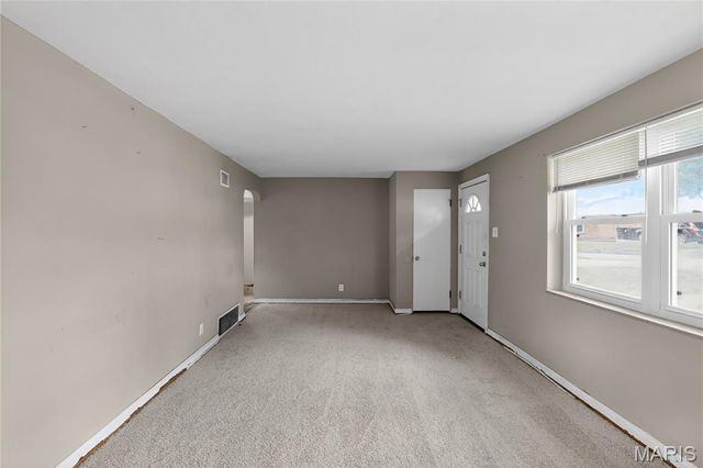 6839 Chamberlain Court, St Louis, MO 63130