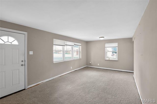 6839 Chamberlain Court, St Louis, MO 63130