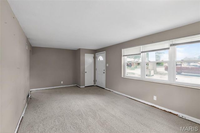 6839 Chamberlain Court, St Louis, MO 63130