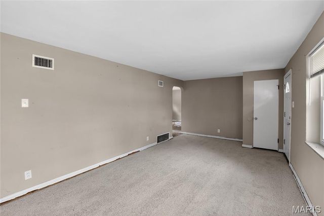 6839 Chamberlain Court, St Louis, MO 63130