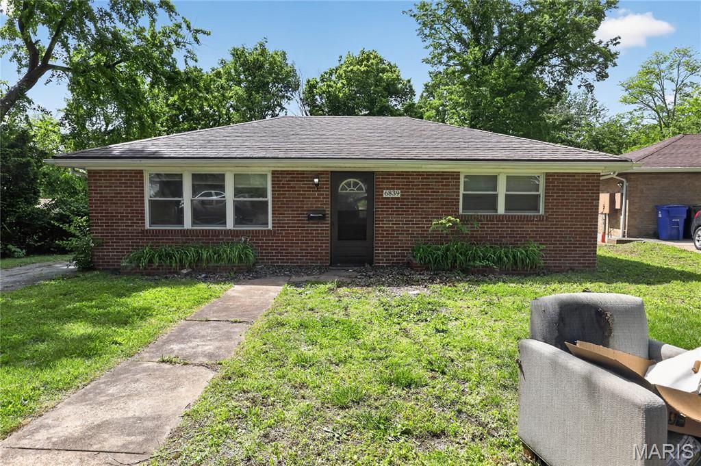 6839 Chamberlain Court, St Louis, MO 63130