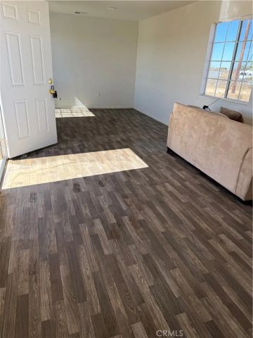 12729 Rochester, Phelan, CA 92371