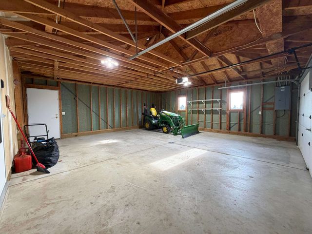 5850 N Ritchie Road, Pinconning, MI 48650