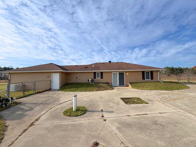 5850 N Ritchie Road, Pinconning, MI 48650