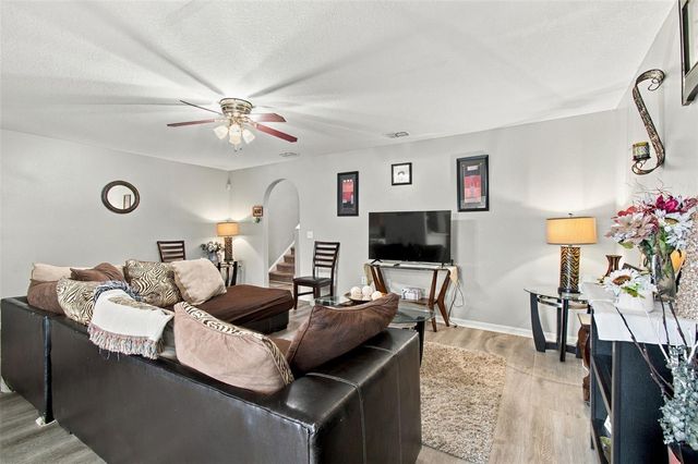 4709 ASHBURN POND WAY, Tampa, FL 33610