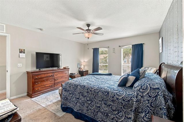 4709 ASHBURN POND WAY, Tampa, FL 33610