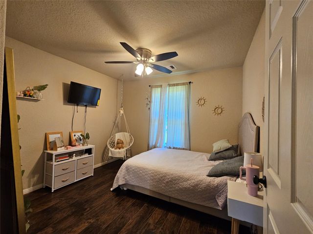 10761 Royal Terrell Drive, Conroe, TX 77303