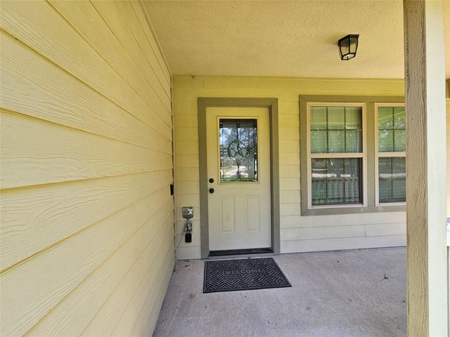 10761 Royal Terrell Drive, Conroe, TX 77303