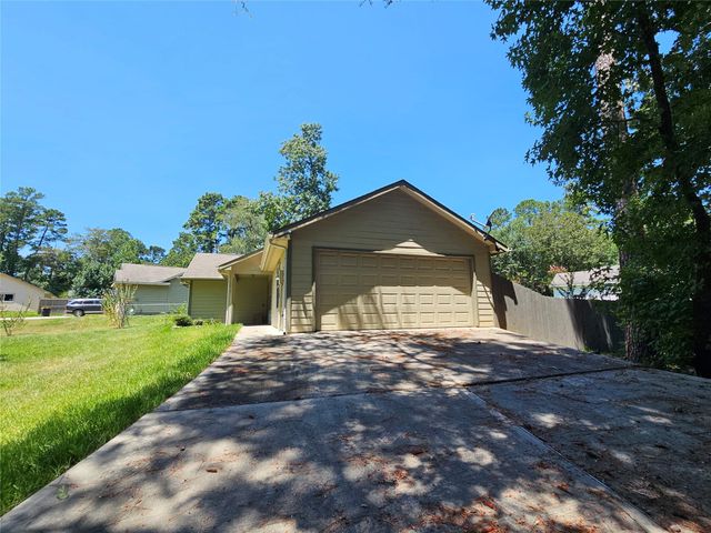 10761 Royal Terrell Drive, Conroe, TX 77303