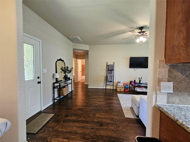 10761 Royal Terrell Drive, Conroe, TX 77303