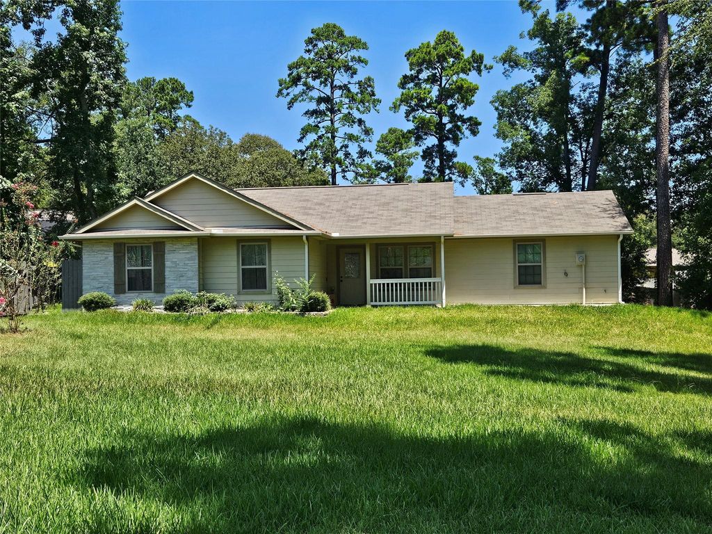 10761 Royal Terrell Drive, Conroe, TX 77303
