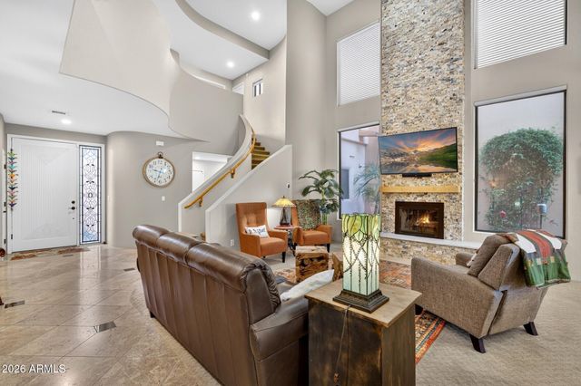 333 N PENNINGTON Drive 20, Chandler, AZ 85224