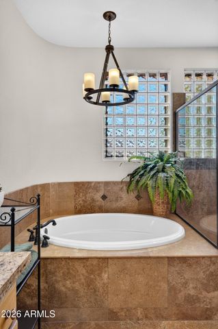 333 N PENNINGTON Drive 20, Chandler, AZ 85224