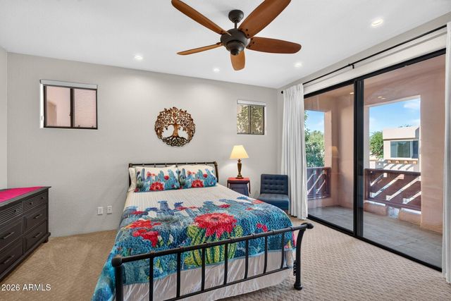 333 N PENNINGTON Drive 20, Chandler, AZ 85224
