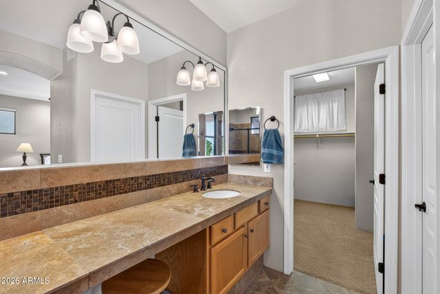 333 N PENNINGTON Drive 20, Chandler, AZ 85224