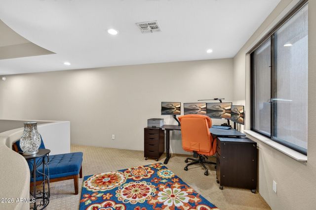 333 N PENNINGTON Drive 20, Chandler, AZ 85224