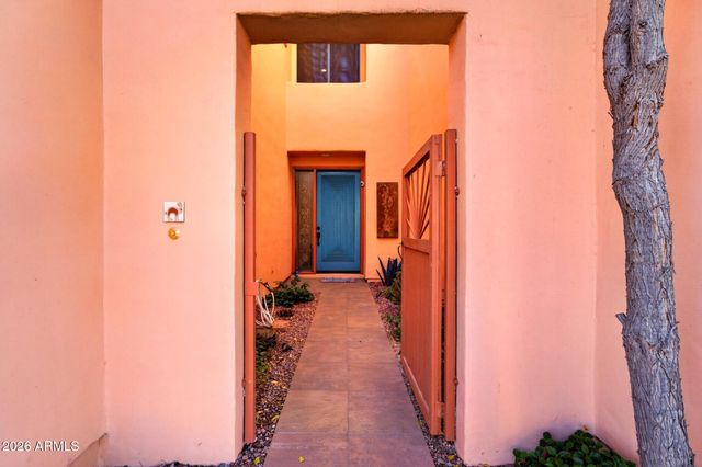 333 N PENNINGTON Drive 20, Chandler, AZ 85224