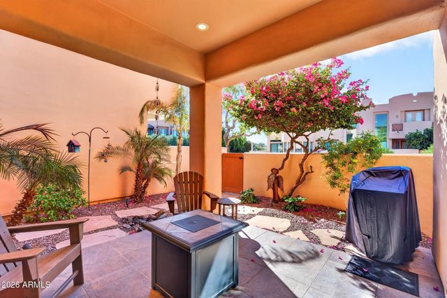 333 N PENNINGTON Drive 20, Chandler, AZ 85224