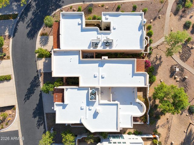333 N PENNINGTON Drive 20, Chandler, AZ 85224