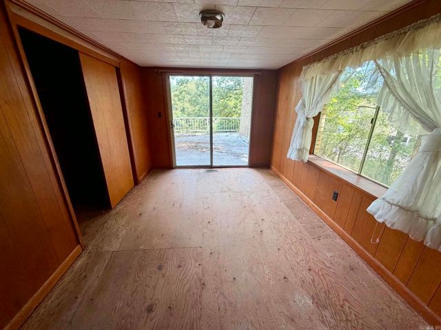 610 Randall Rd, Hot Springs, AR 71913