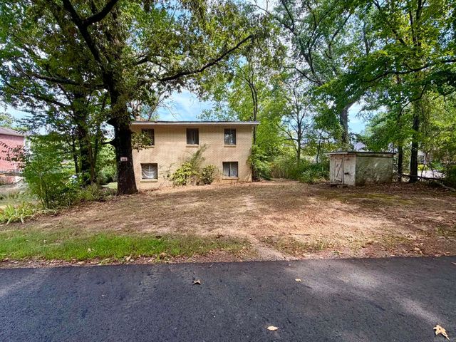 610 Randall Rd, Hot Springs, AR 71913