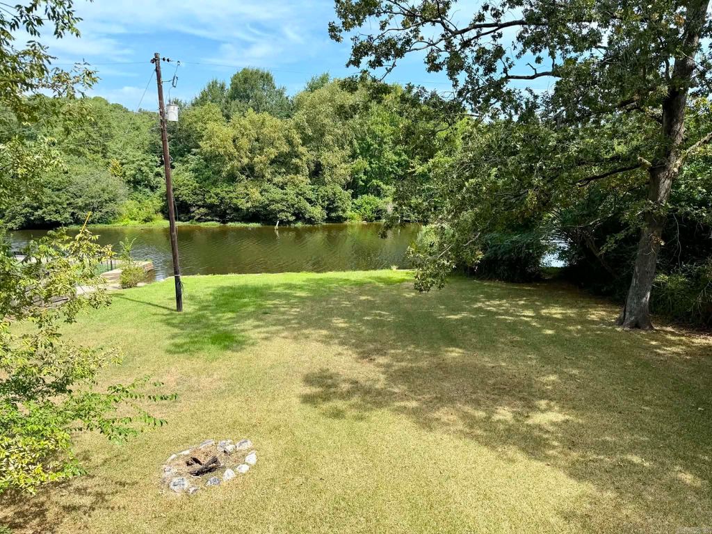 610 Randall Rd, Hot Springs, AR 71913