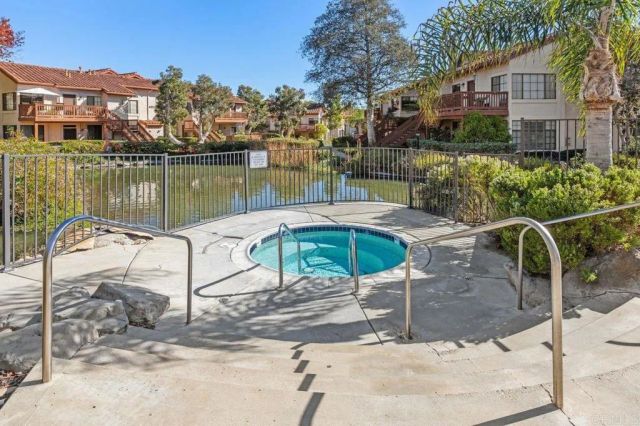 4015 Carmel View Rd 179, San Diego, CA 92130
