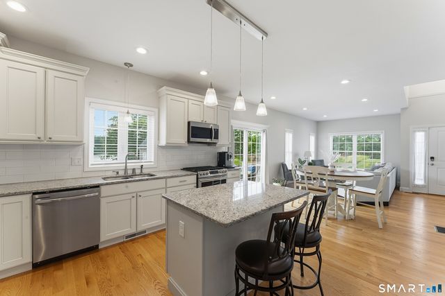 100 Silver Island Way, Berlin, CT 06037