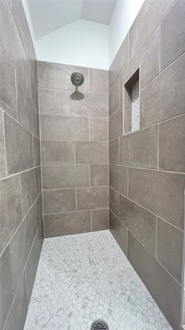 702 Moseley Lane, Greenville, TX 75402
