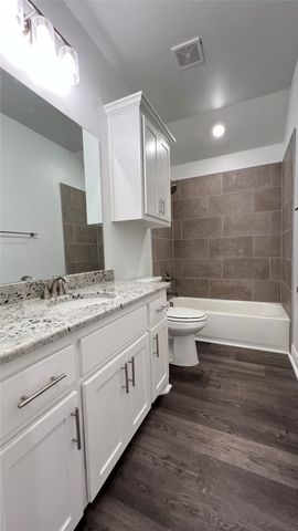 702 Moseley Lane, Greenville, TX 75402