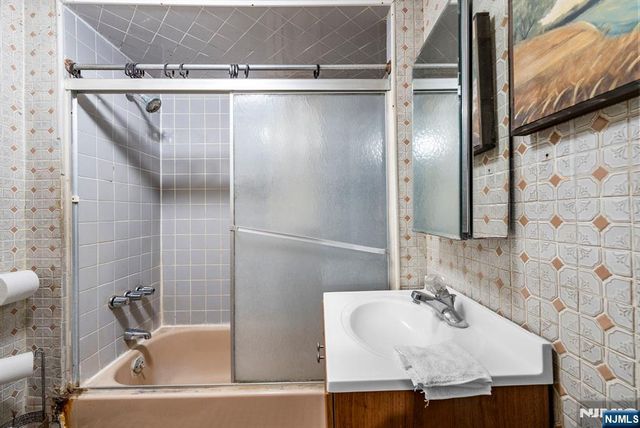 85-87 Kearney Street, Paterson, NJ 07522