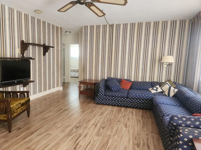 1624 NE 31st Court, Pompano Beach, FL 33064