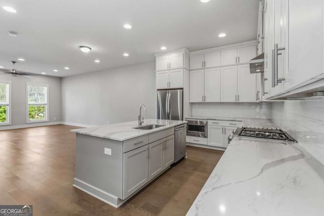 828 Constellation Drive, Decatur, GA 30033