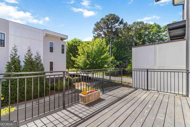 828 Constellation Drive, Decatur, GA 30033