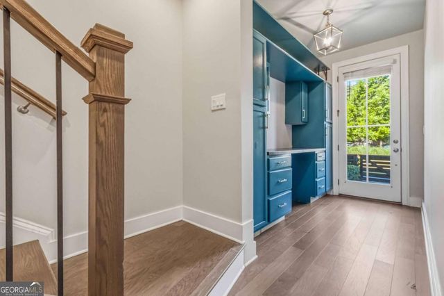 828 Constellation Drive, Decatur, GA 30033