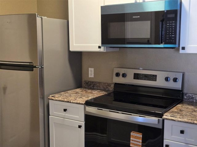 3702 PALM DESERT LANE 5422, Orlando, FL 32839