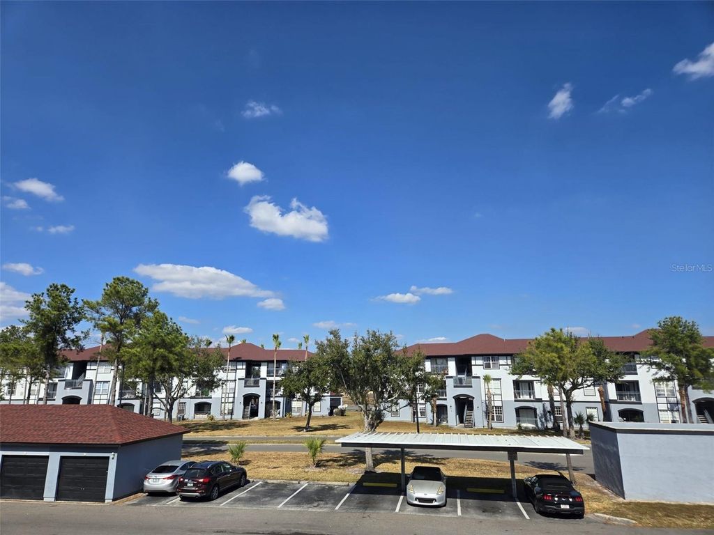 Image 17 of property listing at 3702 PALM DESERT LANE 5422, Orlando, FL 32839