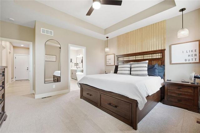 202 E Maple Street, Lone Jack, MO 64070