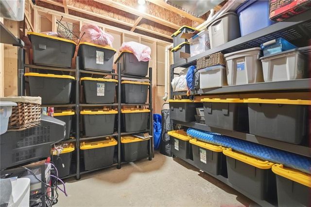 202 E Maple Street, Lone Jack, MO 64070