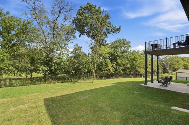 202 E Maple Street, Lone Jack, MO 64070