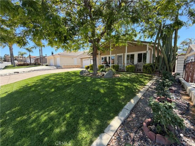 30001 Vacation, Canyon Lake, CA 92587